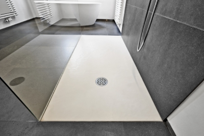 Feraille vous explique quelle évacuation choisir lors de l'installation d'une douche italienne