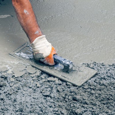 Temps de séchage d’une chape béton pour la pose de carrelage